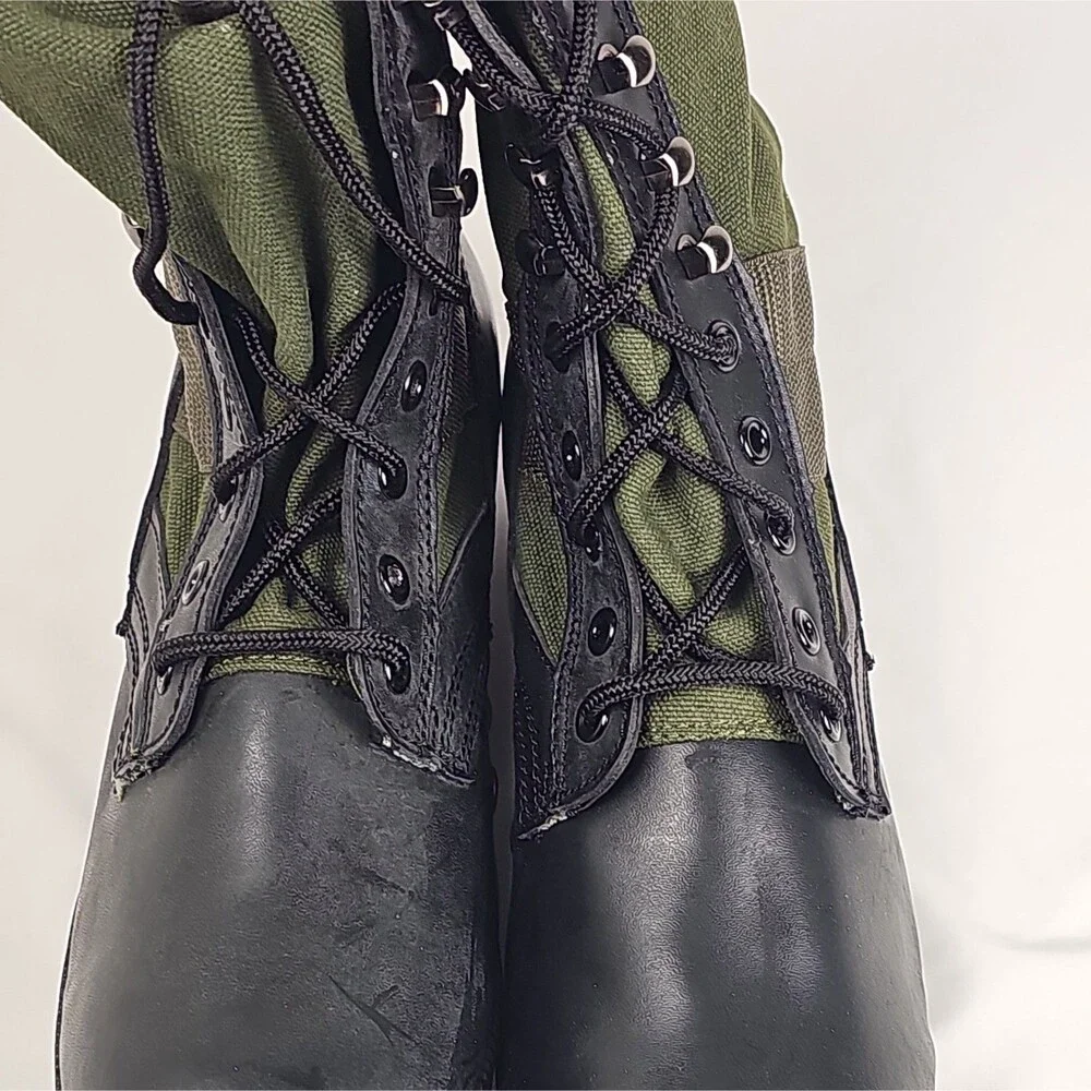 Men’s Size 9 Jungle Combat Style Boots Olive Green Black Military Reproduction